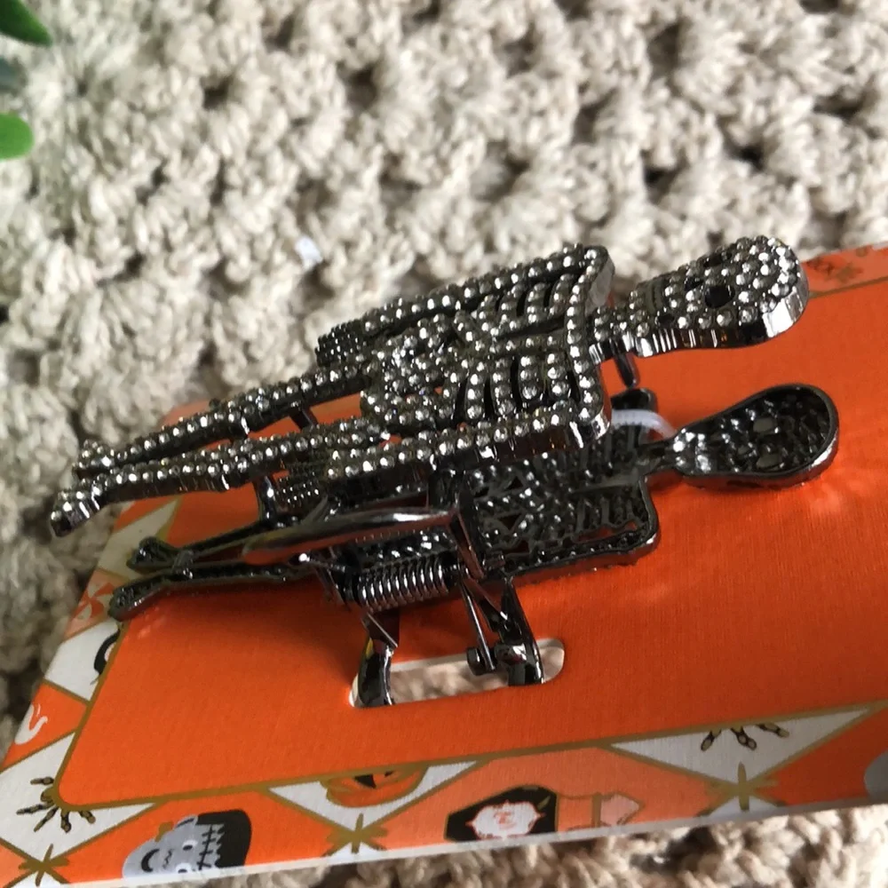 Piper K Rhinestone Skeleton Hair Claw Clip